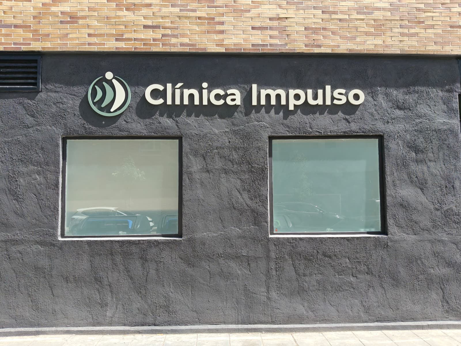 Nuevo local de Clínica Impulso de fisioterapia y psicología en El Cañaveral